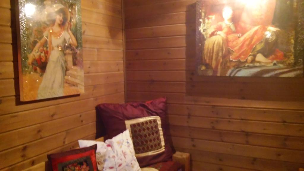 Ha'Bait Ba'Kfar Guesthouse Bruchim Qela' Alon ห้อง รูปภาพ